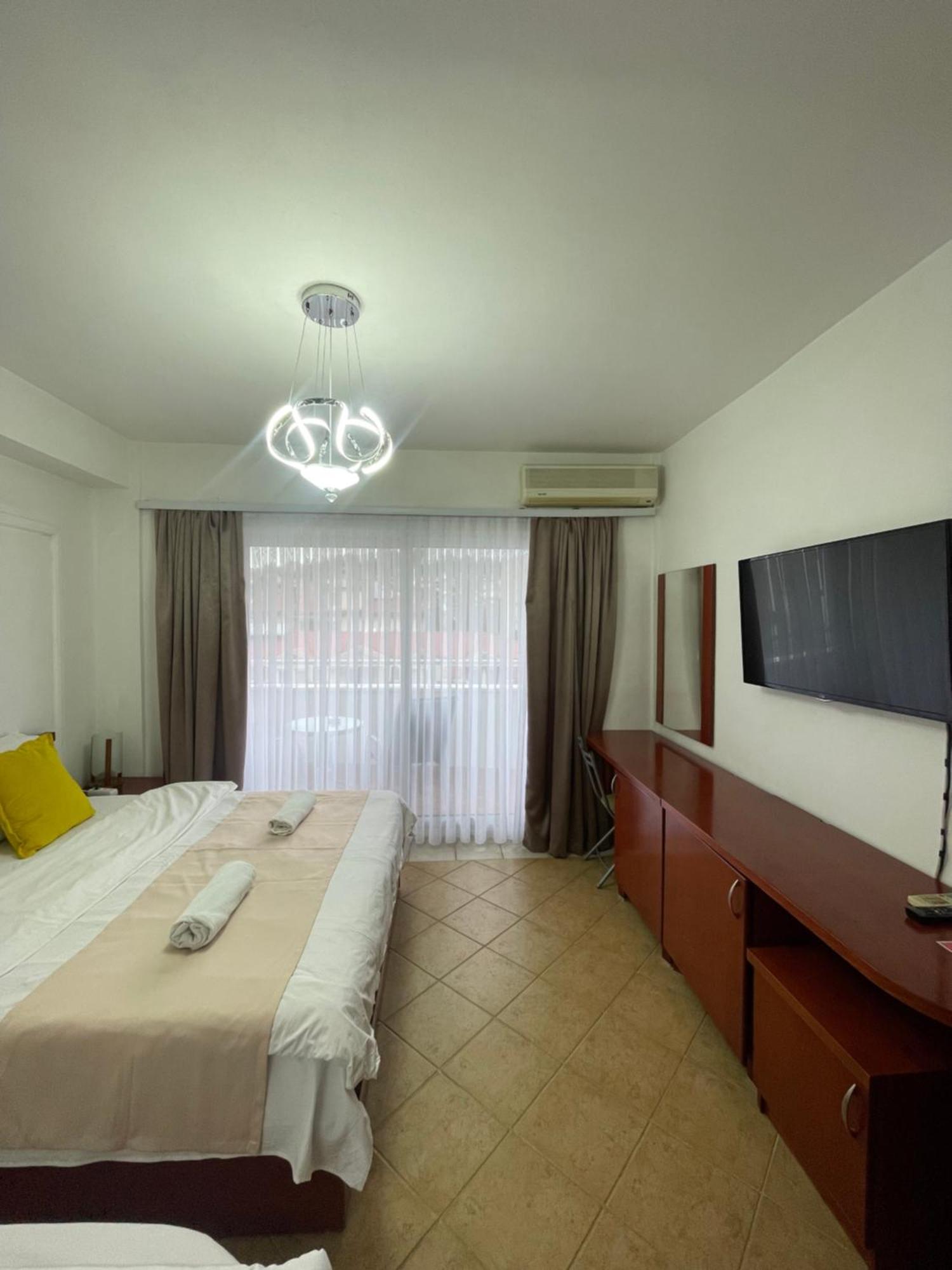 Exclusive Apartments With Lake View Ohrid Exterior photo
